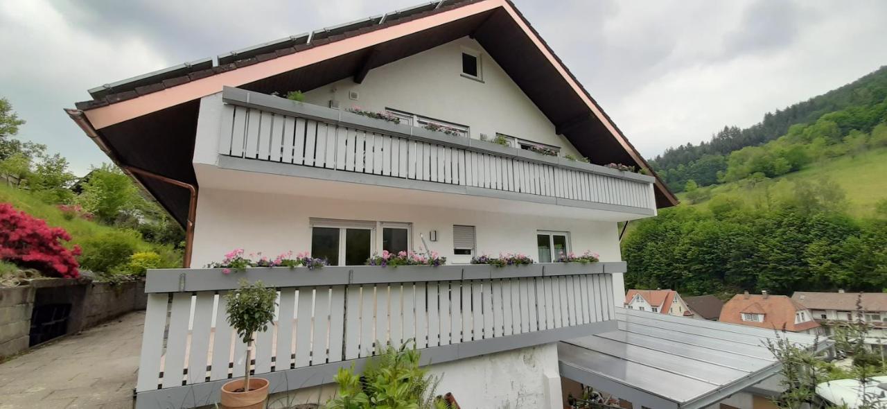 Steepleview House Bed & Breakfast Bad Peterstal-Griesbach Eksteriør bilde