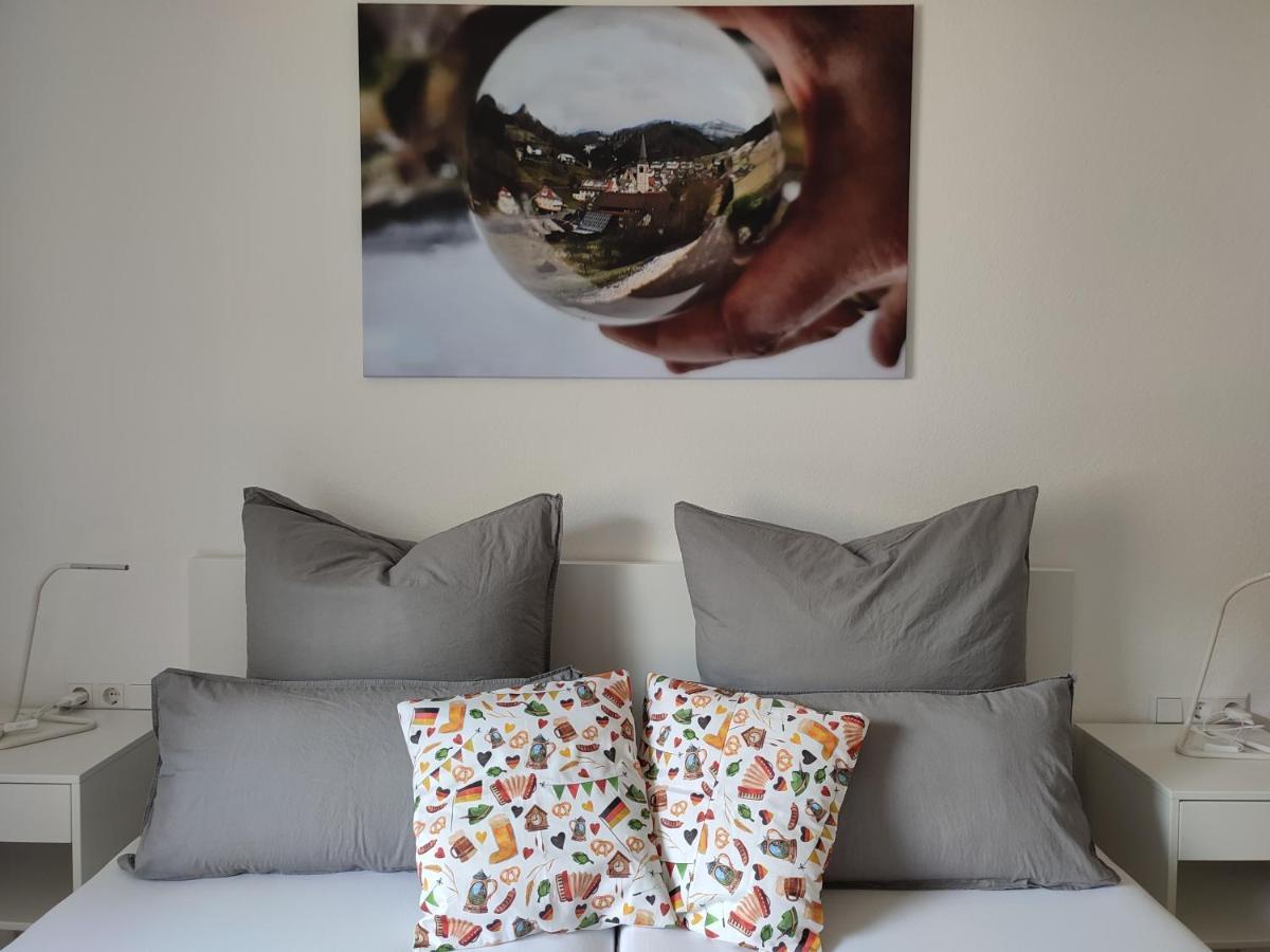 Steepleview House Bed & Breakfast Bad Peterstal-Griesbach Eksteriør bilde