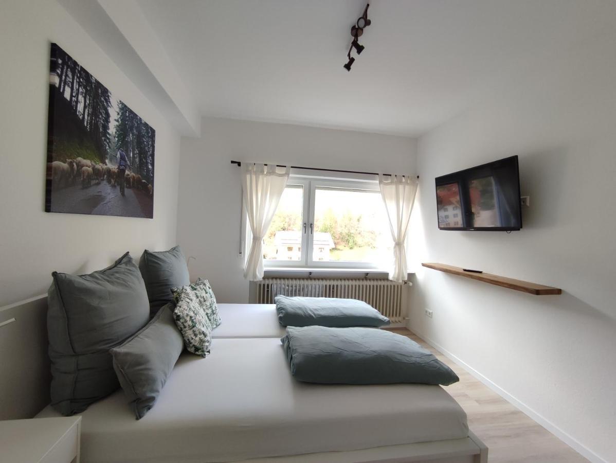 Steepleview House Bed & Breakfast Bad Peterstal-Griesbach Eksteriør bilde
